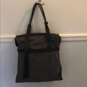 Lululemon tote bag